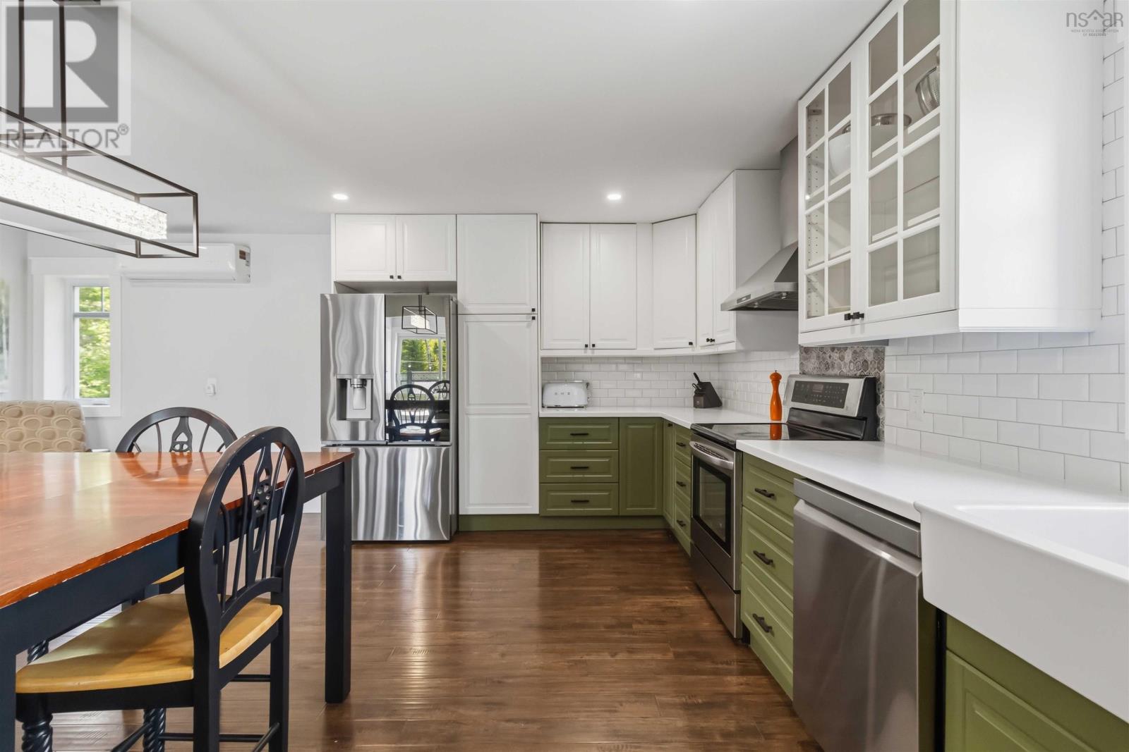 30 Capri Island Close - 12