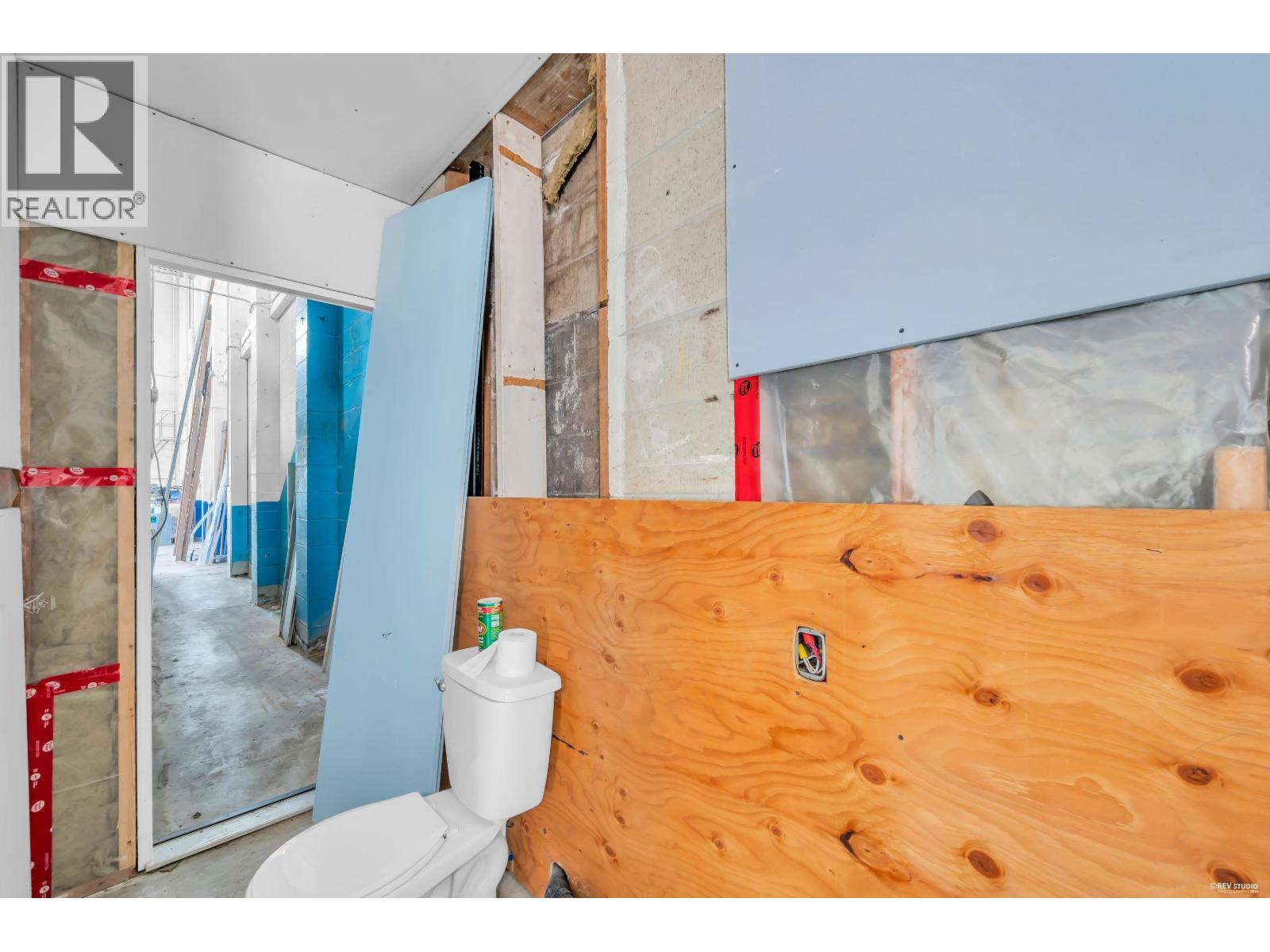Industrial for Sale in Burnaby – 5329 IMPERIAL STREET, Burnaby – MLS# C8080500 - Image 22
