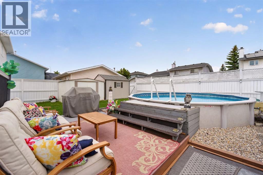 70 Pasadena Gardens NE - 36