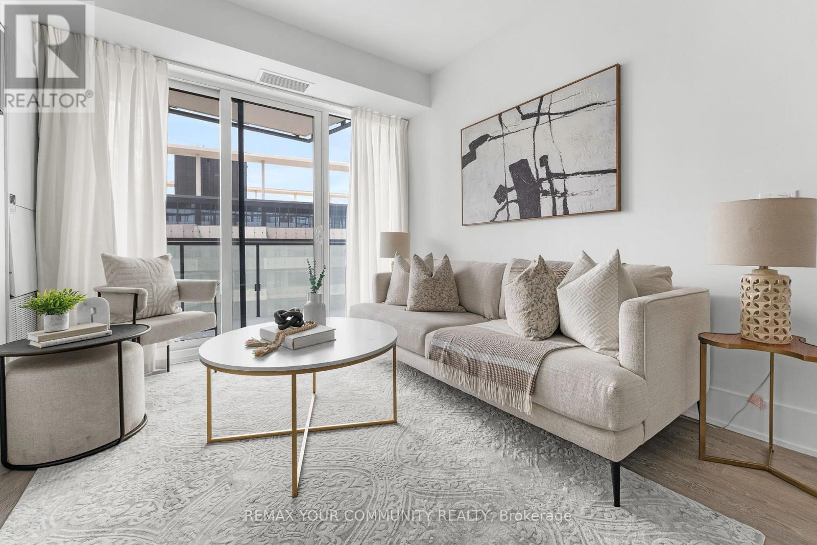 #2015 470 FRONT STREET - 23