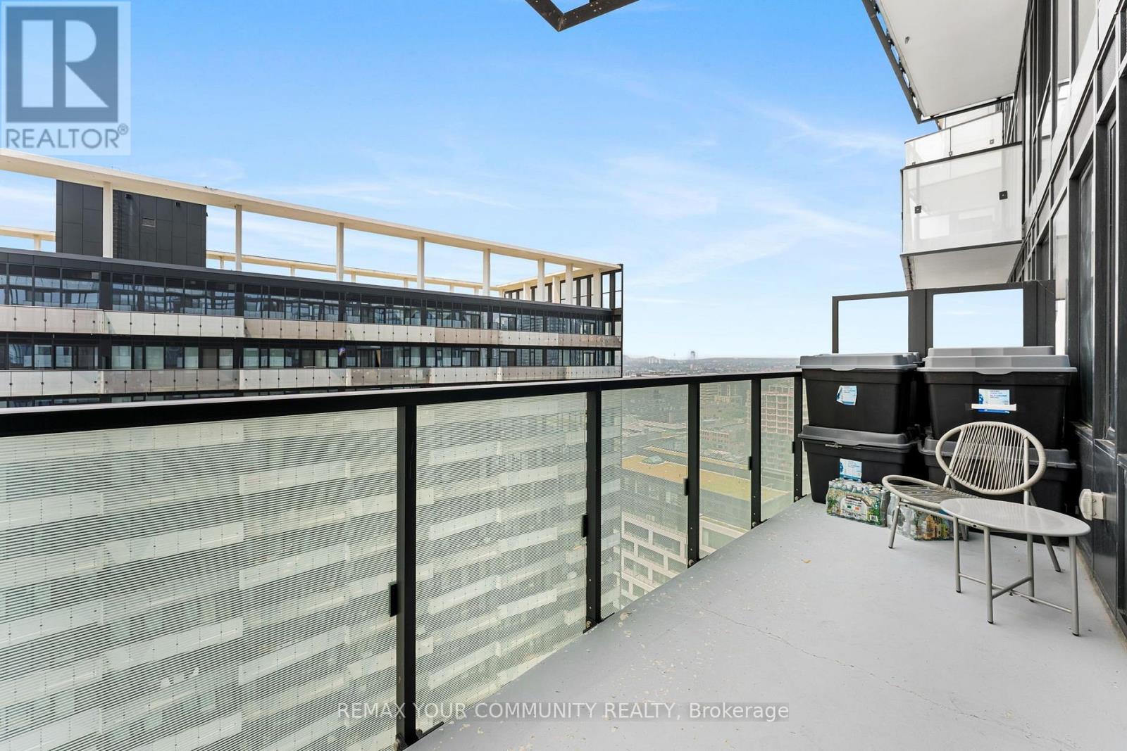 #2015 470 FRONT STREET - 27