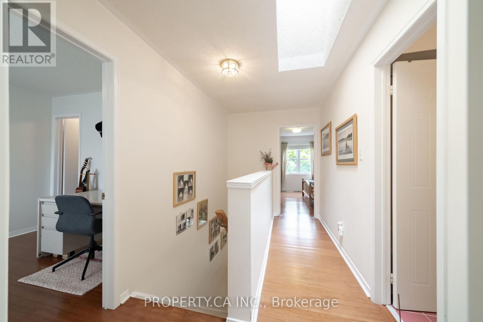 72 DESERT SAND DRIVE - 21