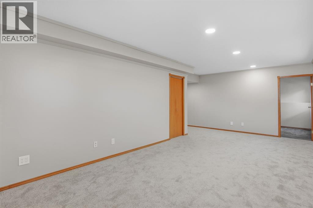 51 Duston Street - 26