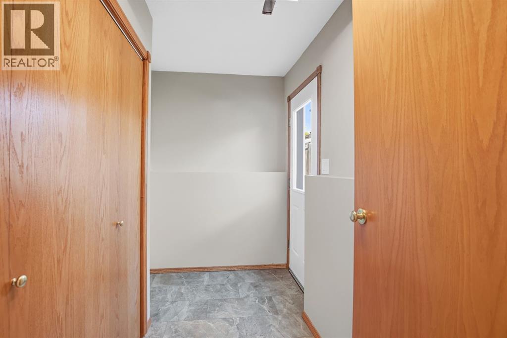 51 Duston Street - 27