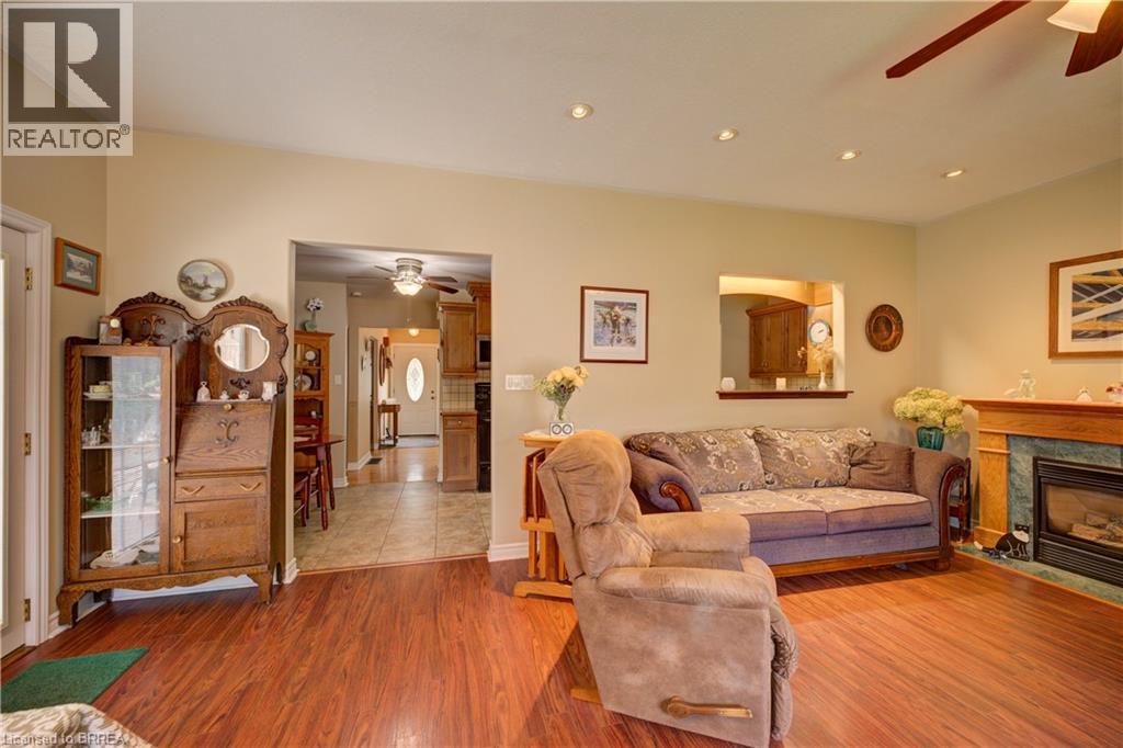83 EVELYN Street - 15