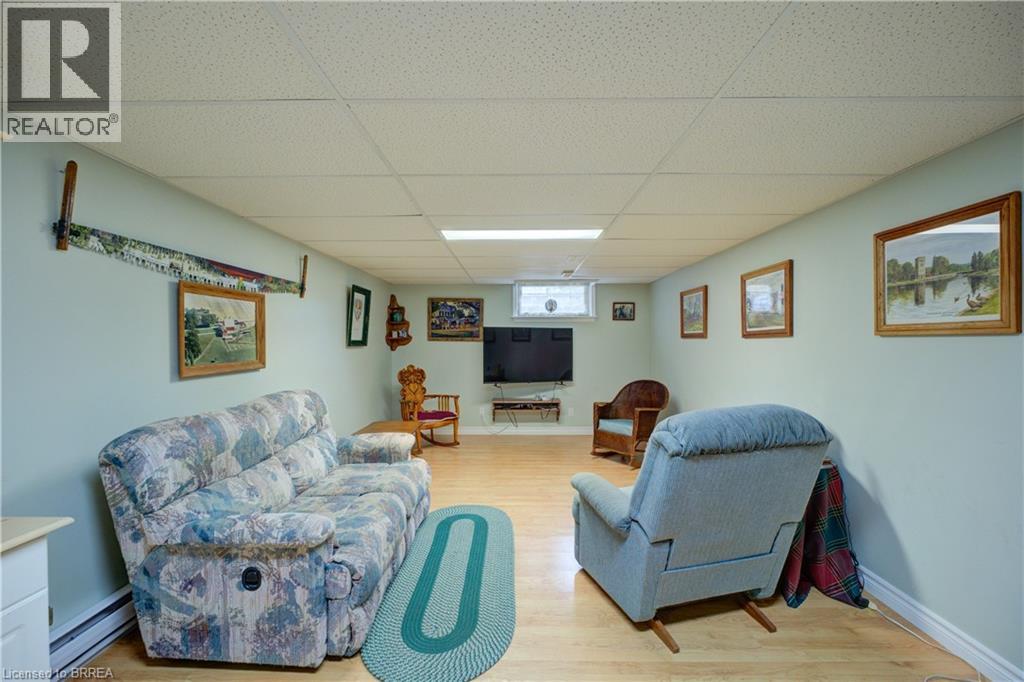 83 EVELYN Street - 21