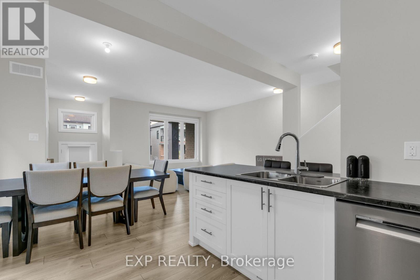 3 Bed, 4 Bath House for Rent in Ottawa – 323 CATSFOOT WALK, Ottawa – MLS# X13581050 - Image 14