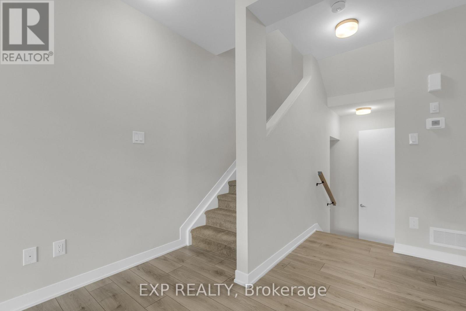 3 Bed, 4 Bath House for Rent in Ottawa – 323 CATSFOOT WALK, Ottawa – MLS# X13581050 - Image 17