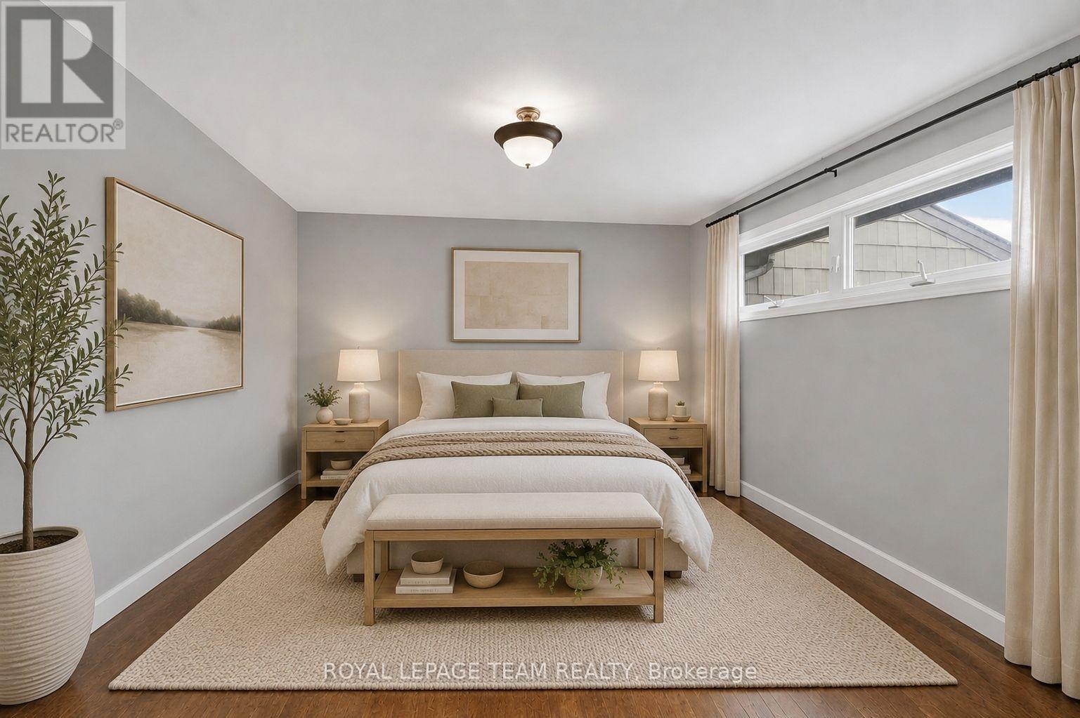 #9 18 CHISHOLM COURT - 24
