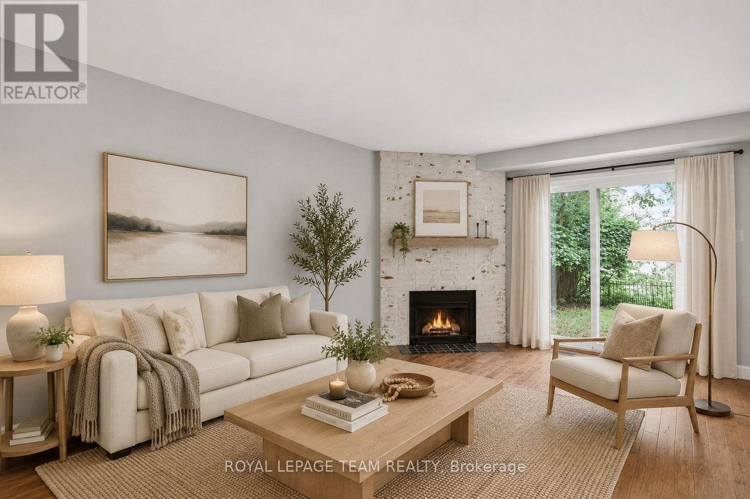 #9 18 CHISHOLM COURT - 6