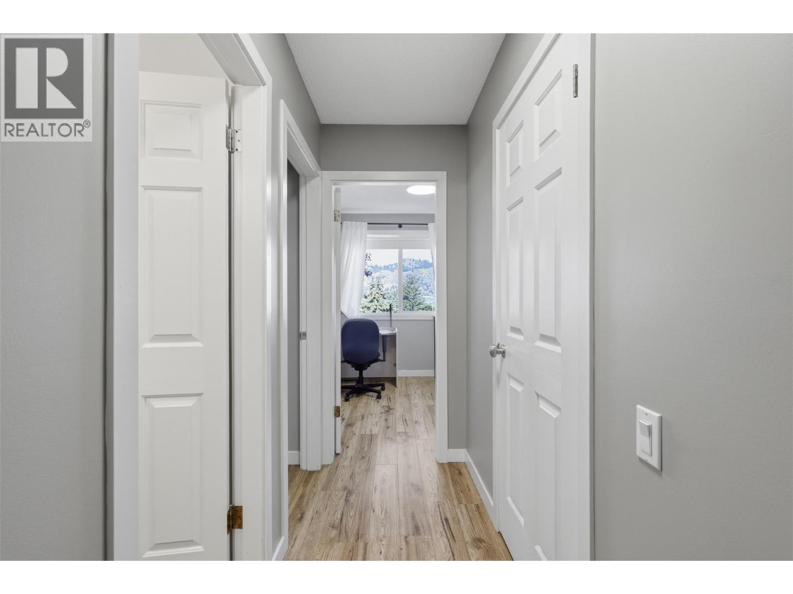 #309 1780 Springview Place - 10