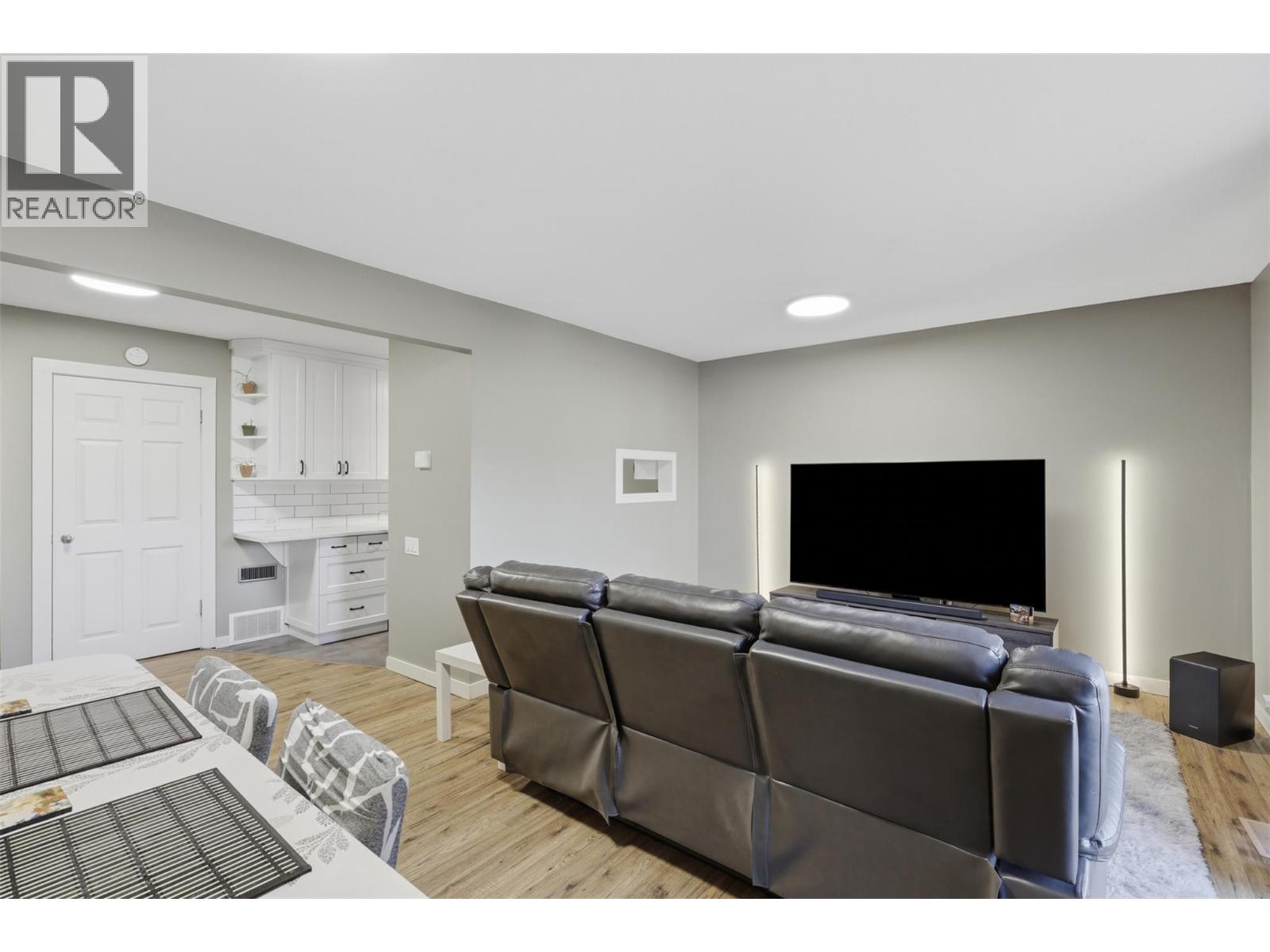 #309 1780 Springview Place - 19