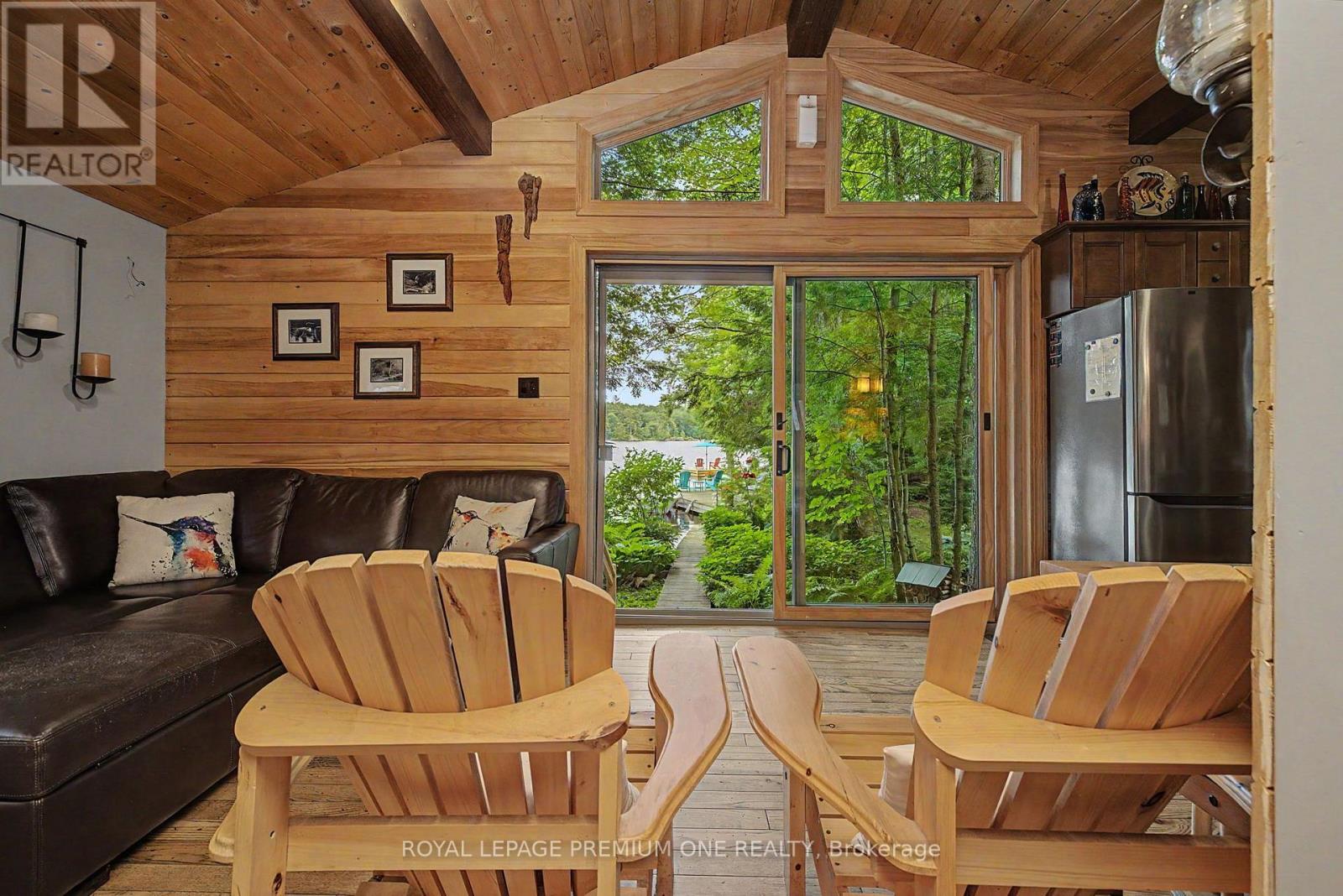 219 CRANE LAKE WATER - 18