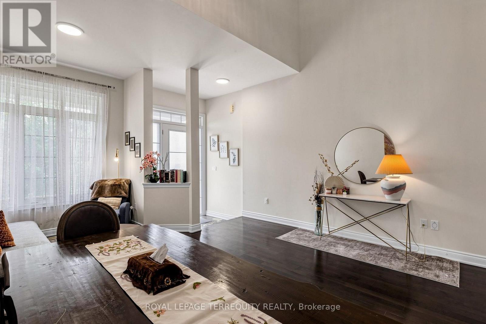 #12 1815 FAIRPORT ROAD - 13