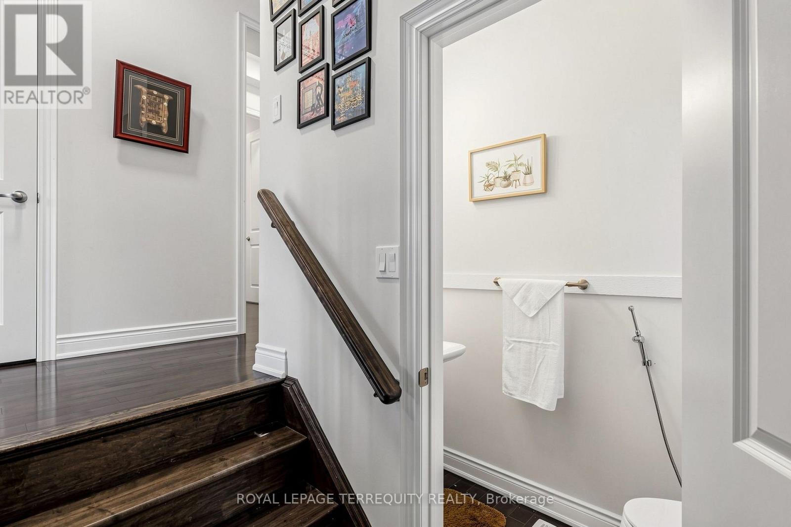 #12 1815 FAIRPORT ROAD - 42
