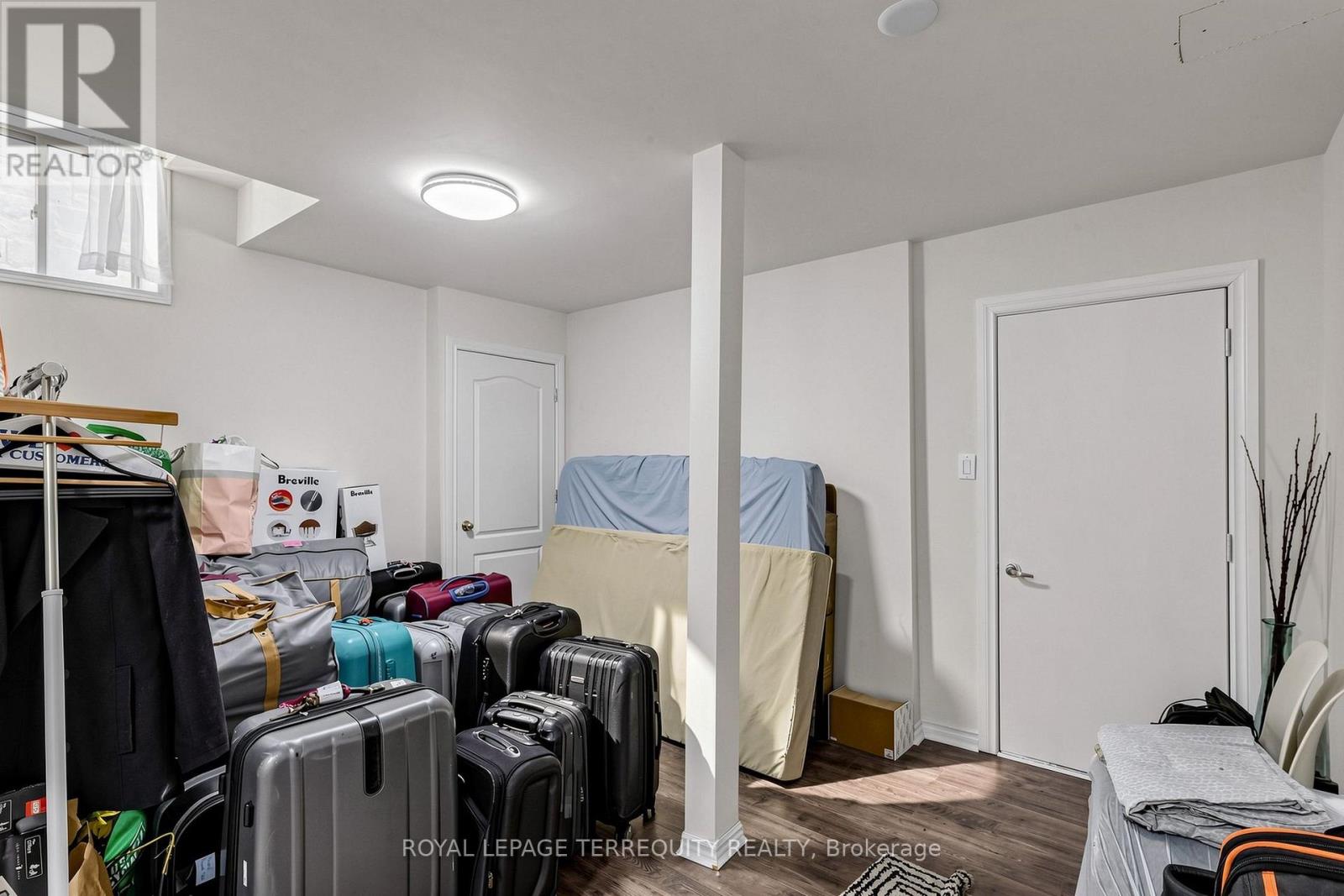 #12 1815 FAIRPORT ROAD - 45