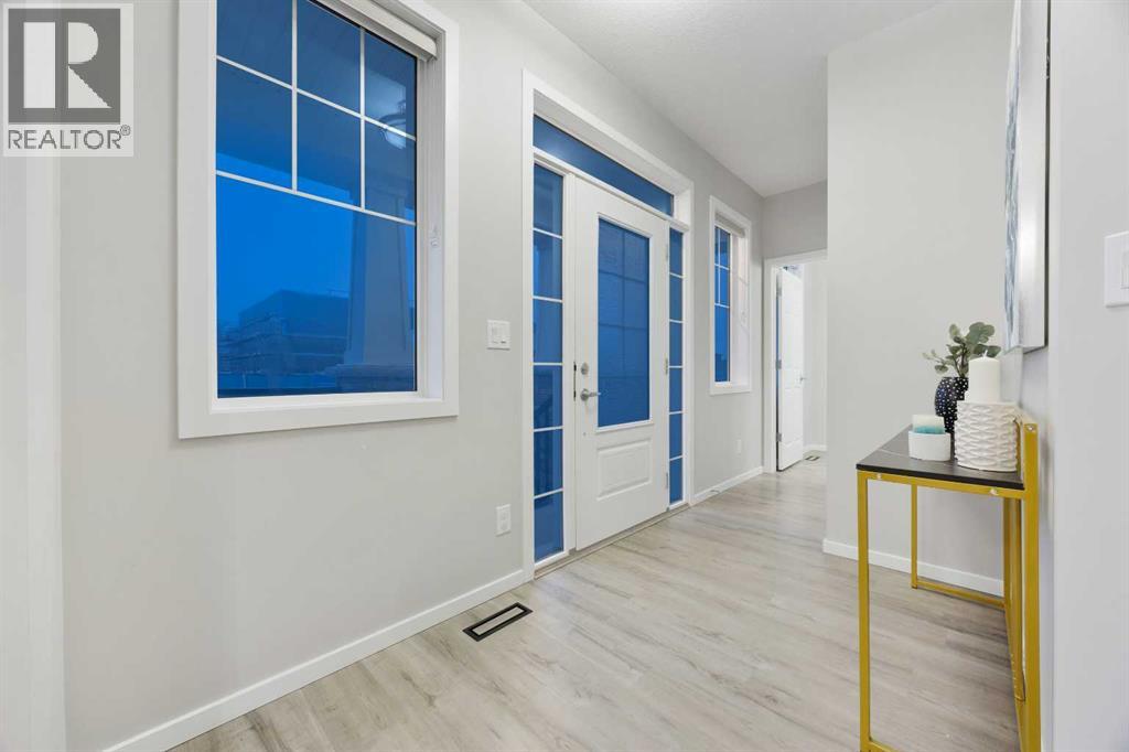 567 Osborne Drive SW - 10