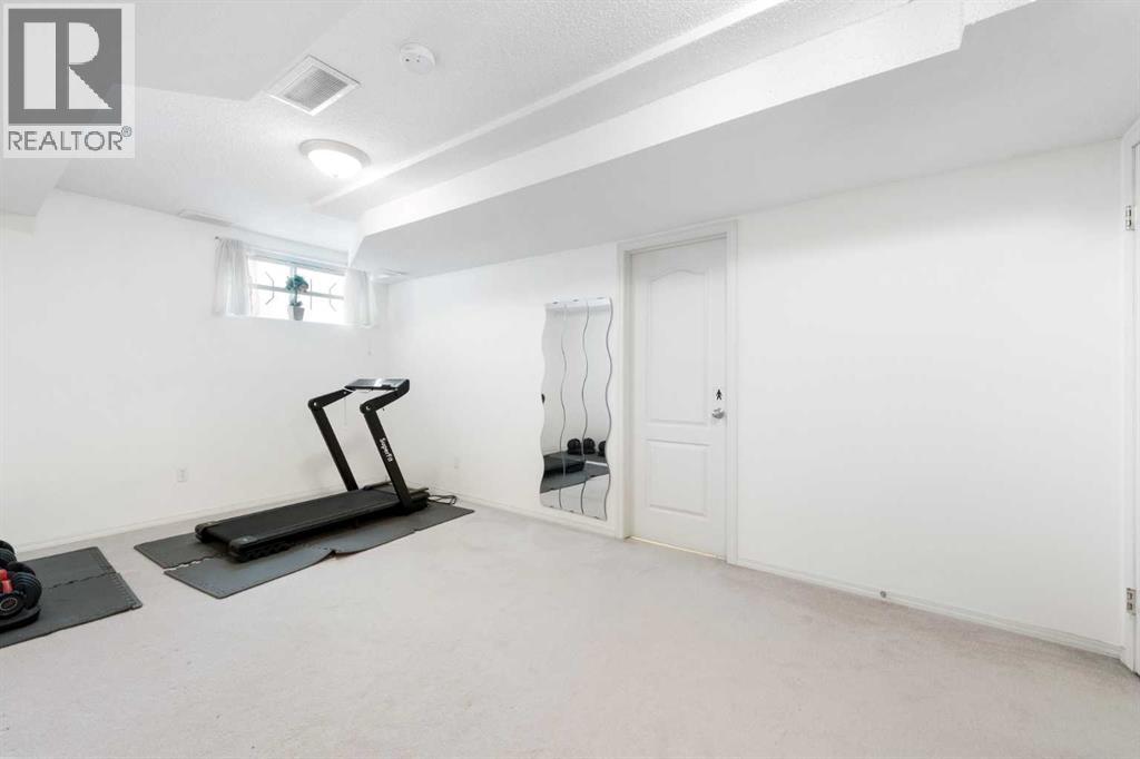 69 Hampstead Gardens NW - 41