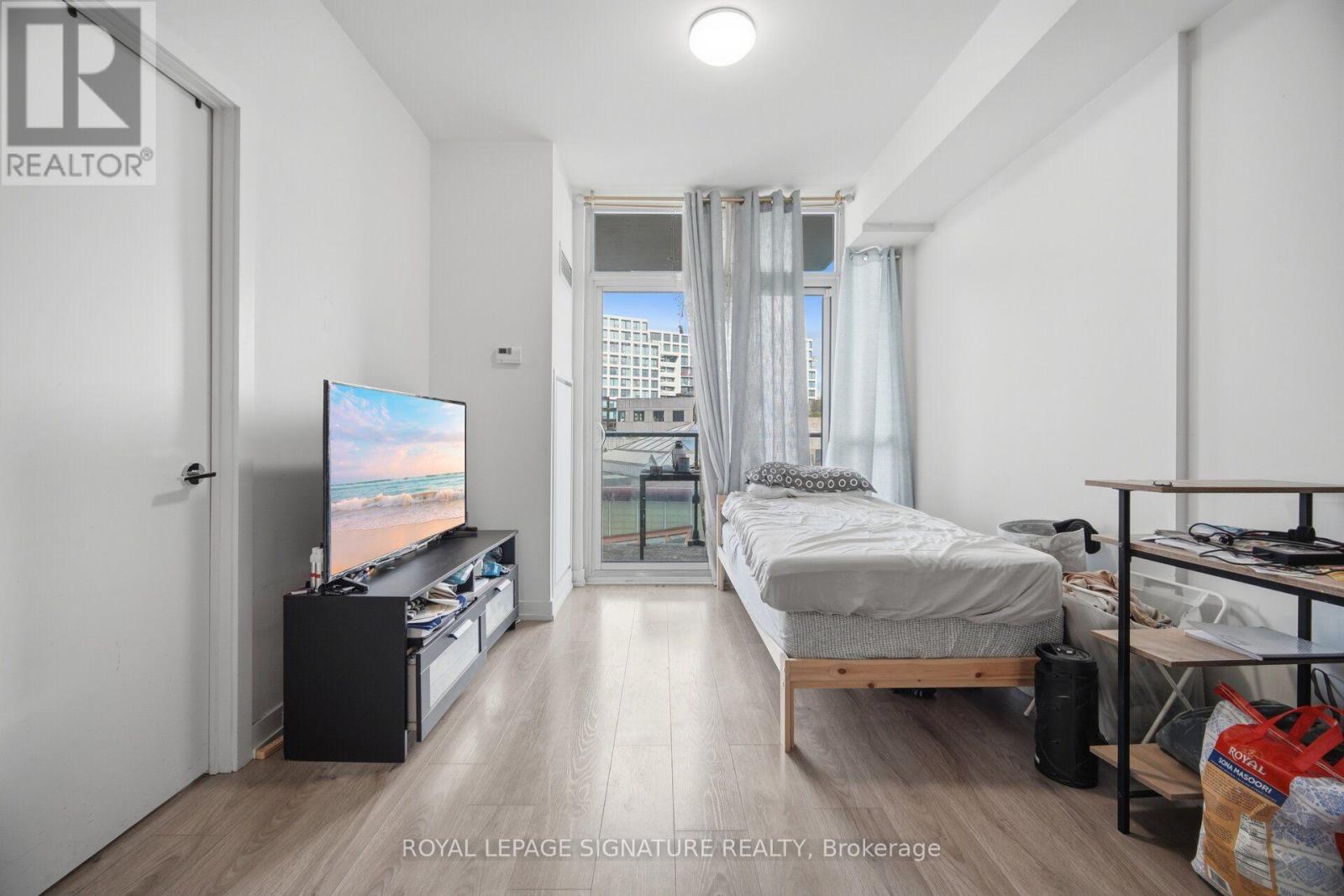 #615 10 DE BOERS DRIVE - 13