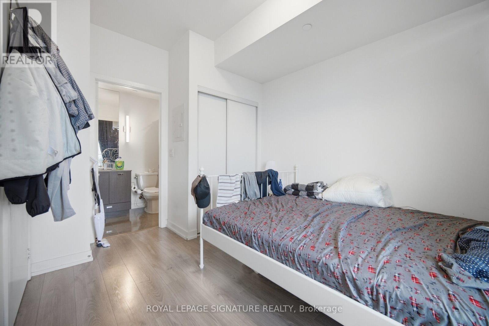 #615 10 DE BOERS DRIVE - 21