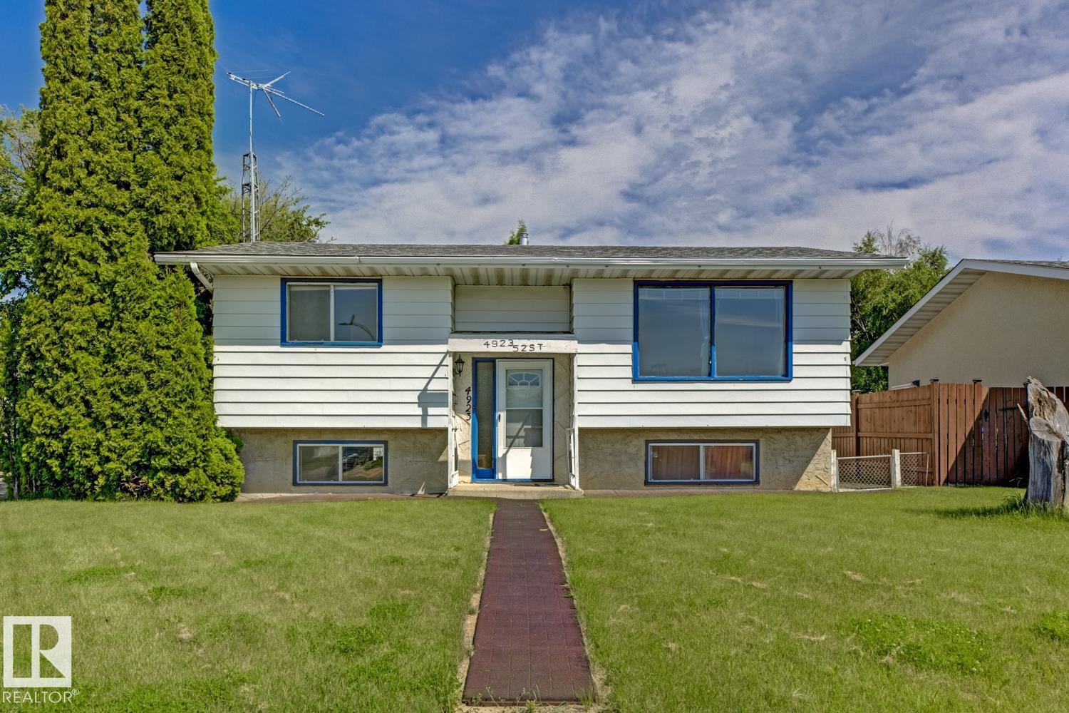 4923 52 ST - 37