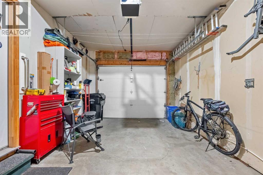 118 Somervale Point SW - 36