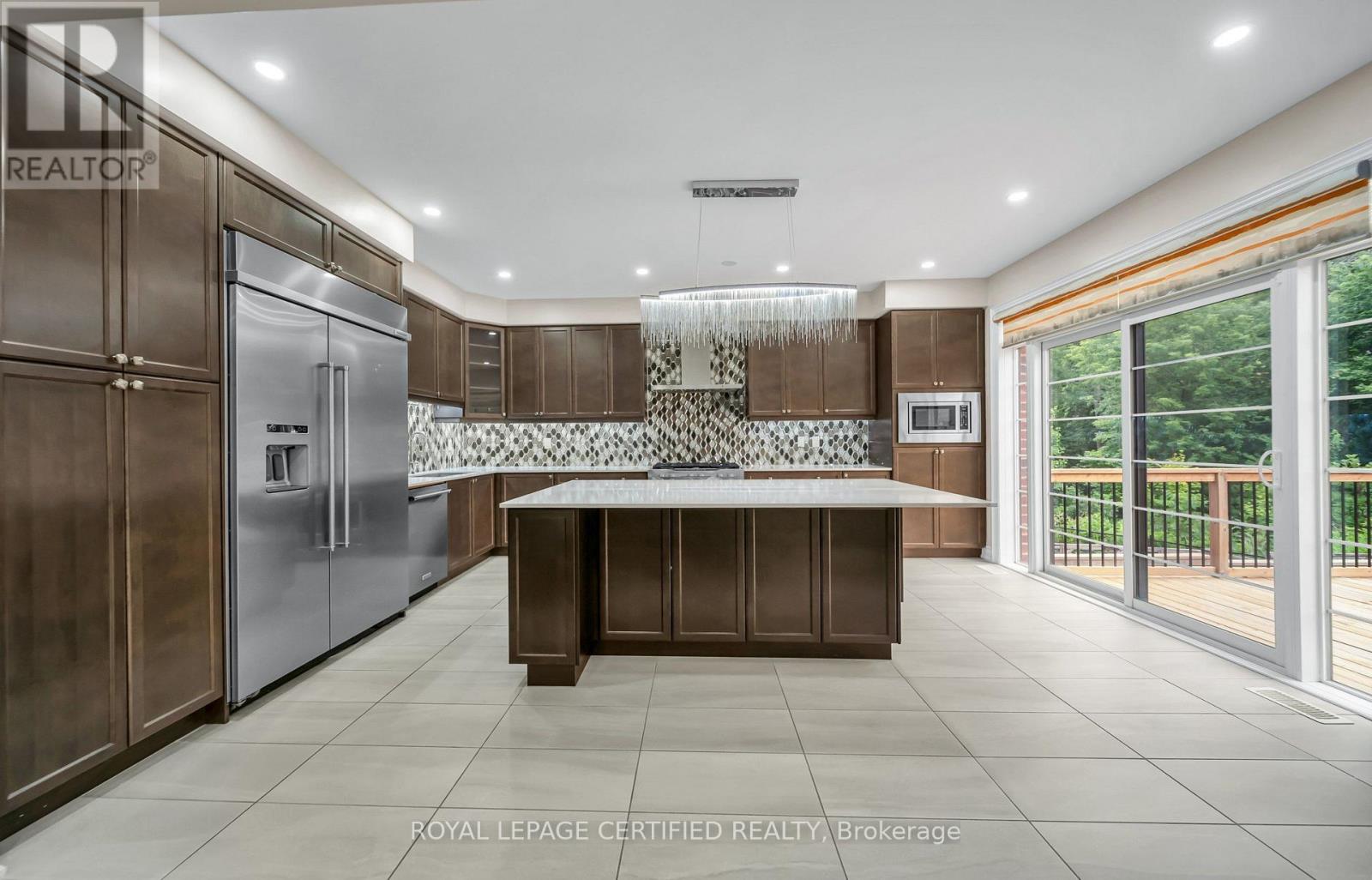 18 VINEYARD DRIVE - Image 15