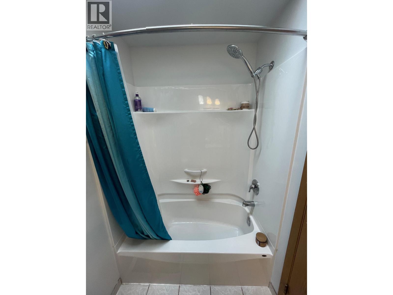 6846 Galena Avenue - 33