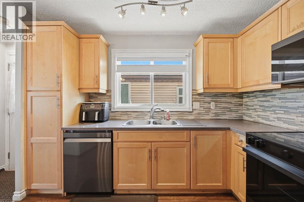 4 Fallswater Road NE - Image 17