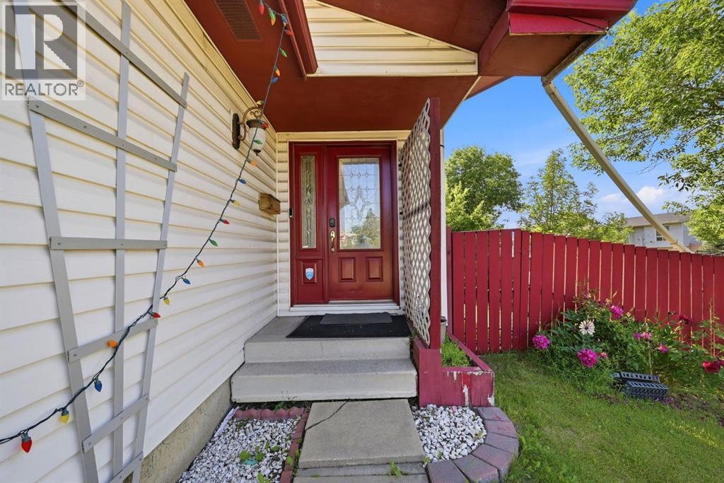 4 Fallswater Road NE - Image 5