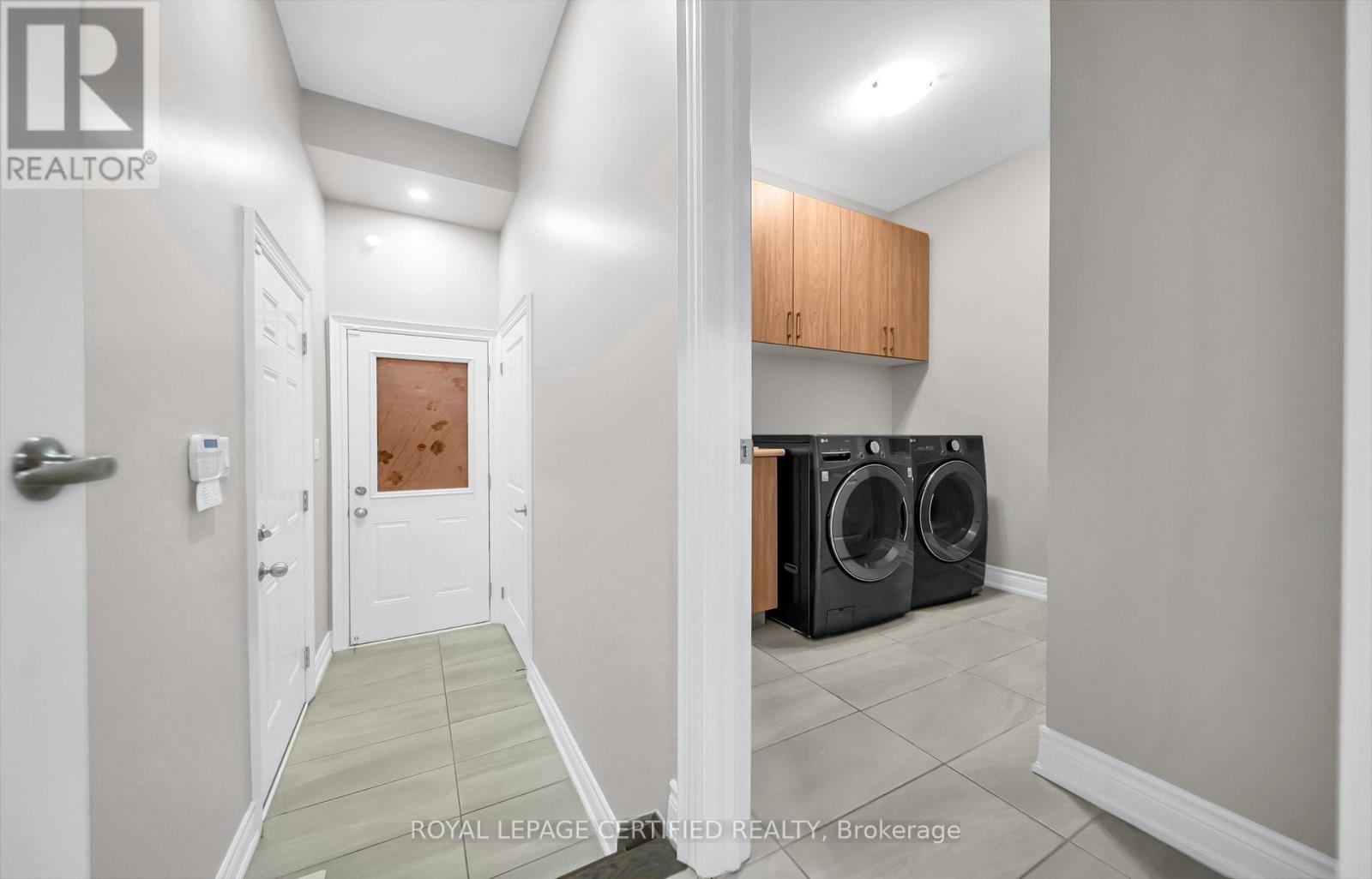 18 VINEYARD DRIVE - Image 6