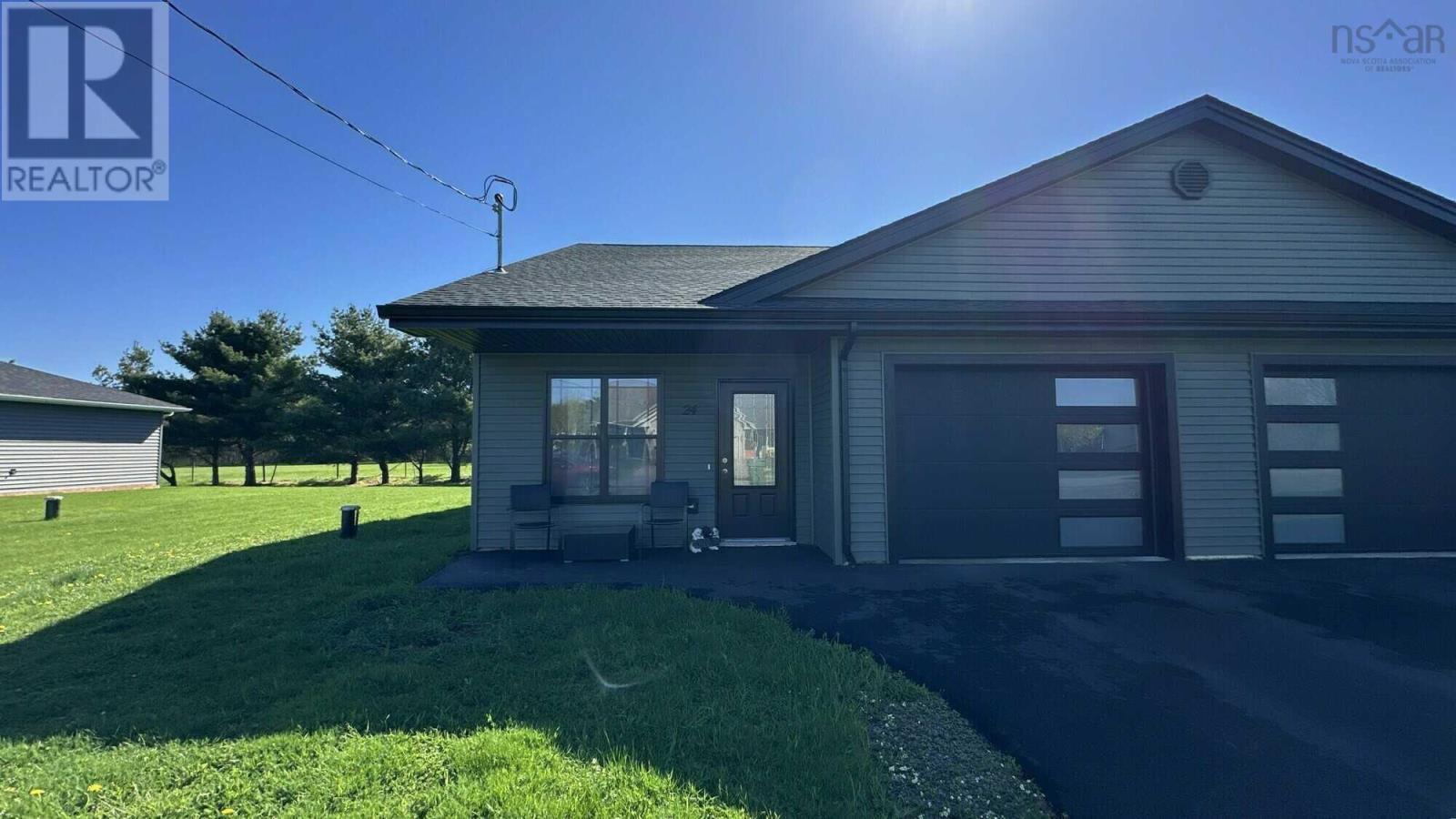 24 Eagleview Drive - 1