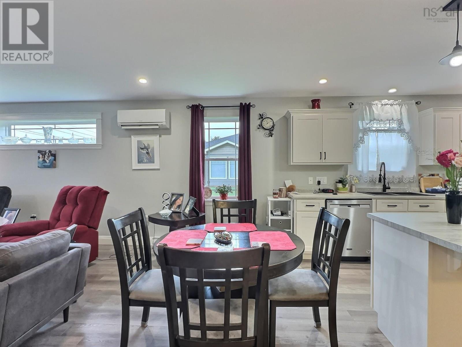 24 Eagleview Drive - 8