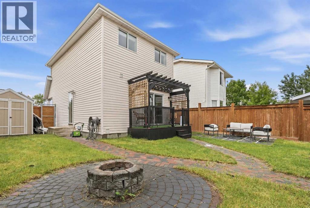 146 Erin Road SE - 25