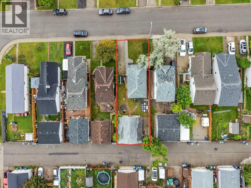 146 Erin Road SE - 37