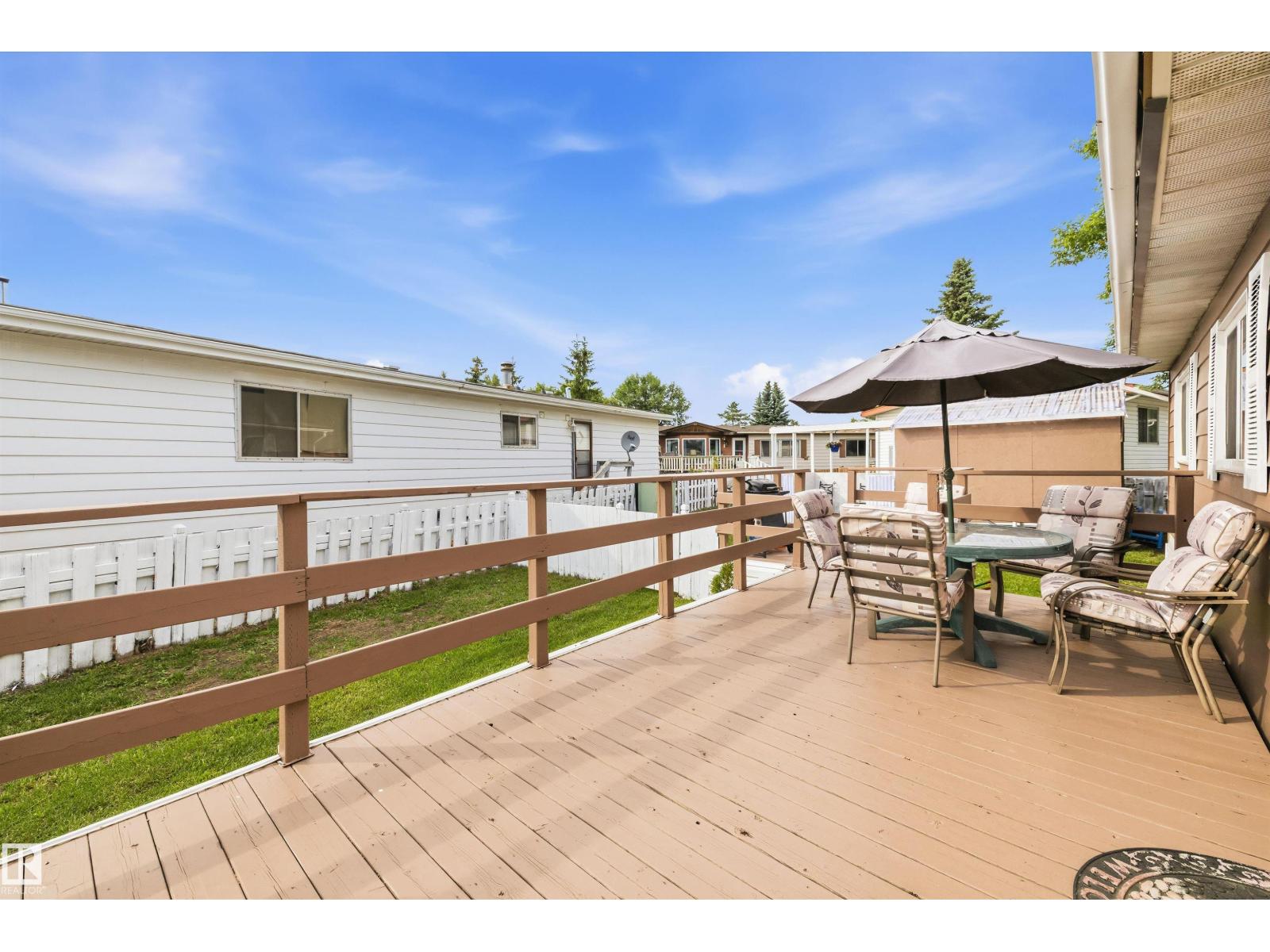 46 Maple TC NW - 38