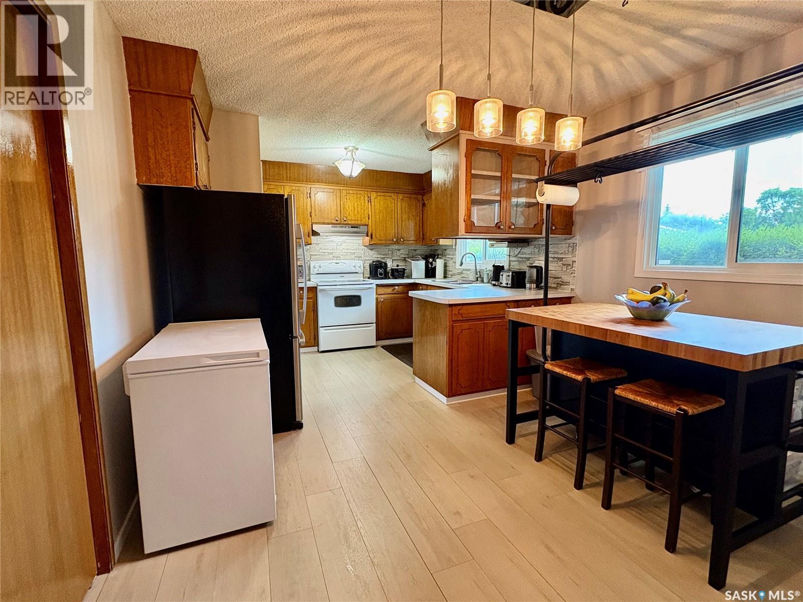 10 Mackie CRESCENT - Image 6