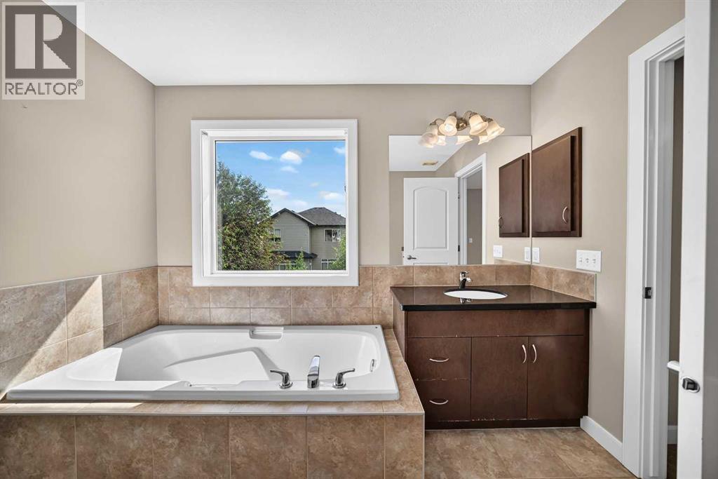 38 Everwoods Link SW - 34