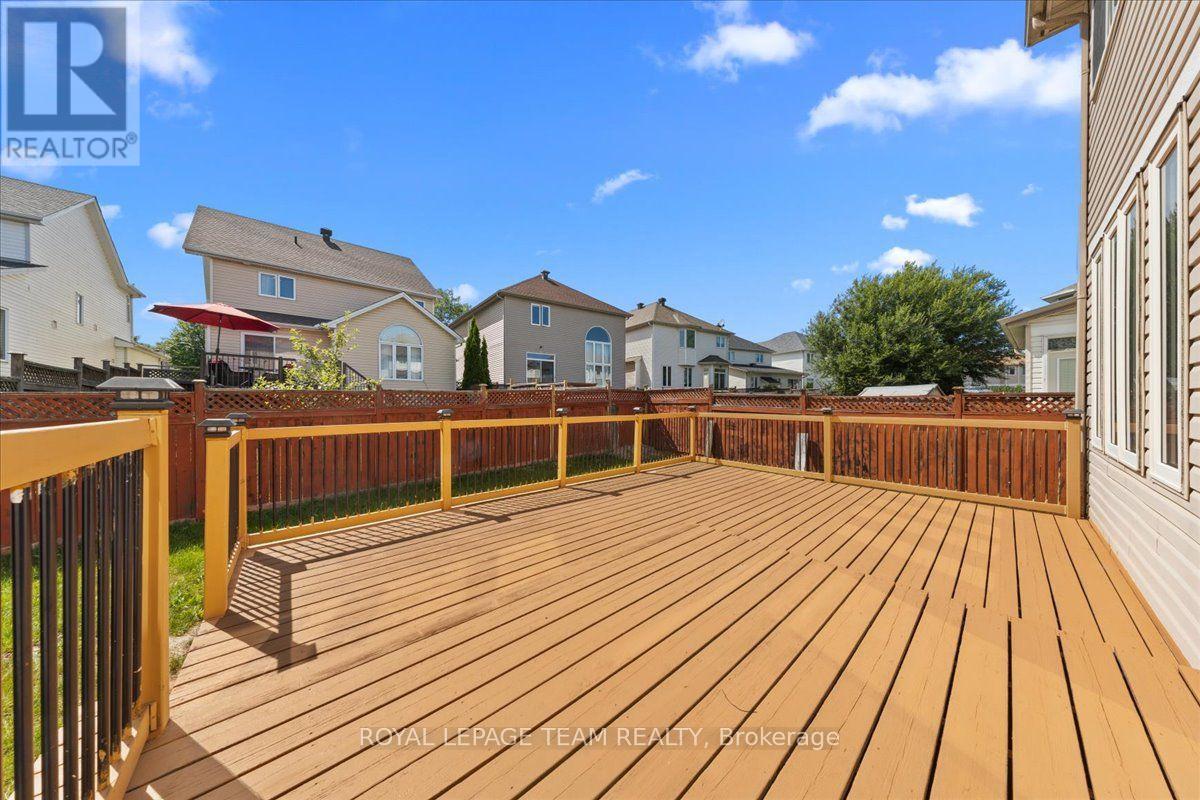 61 SHIRLEY'S BROOK DRIVE - 34
