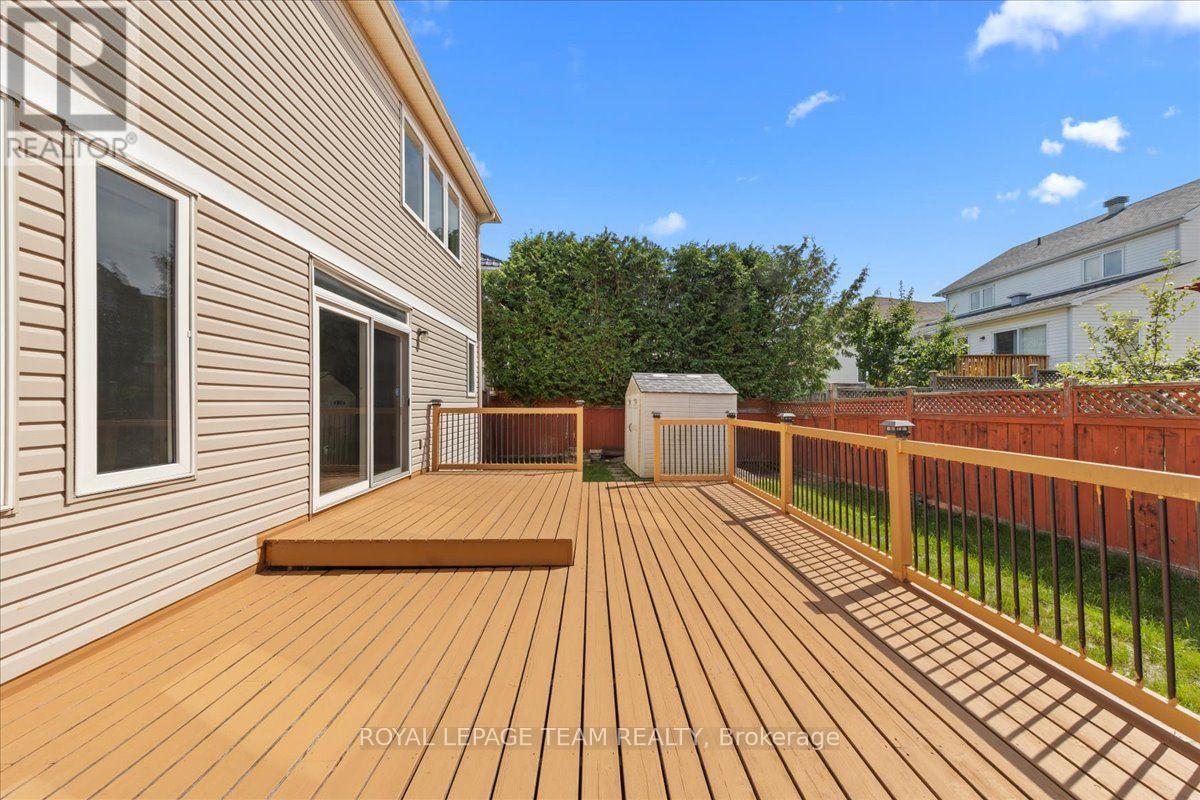 61 SHIRLEY'S BROOK DRIVE - 35