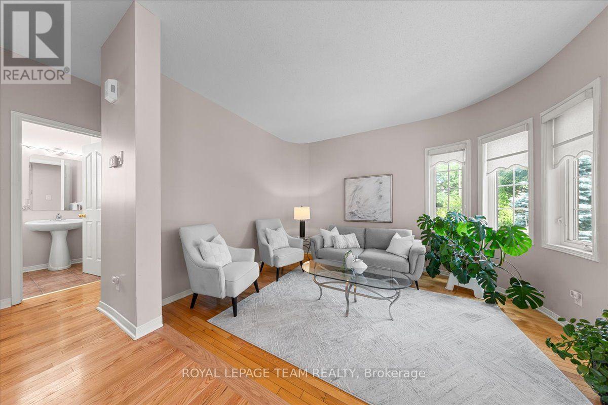 61 SHIRLEY'S BROOK DRIVE - 7