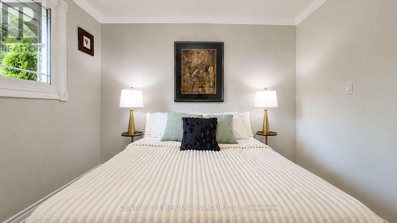 2147 GOVERNORS ROAD - 10