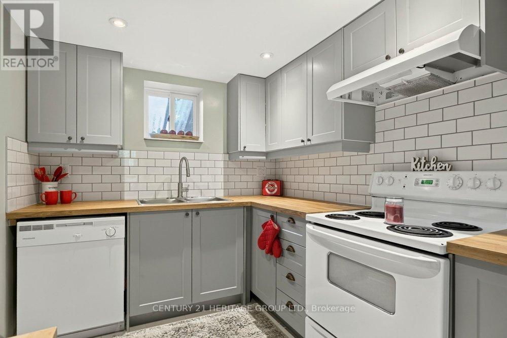 2147 GOVERNORS ROAD - 28