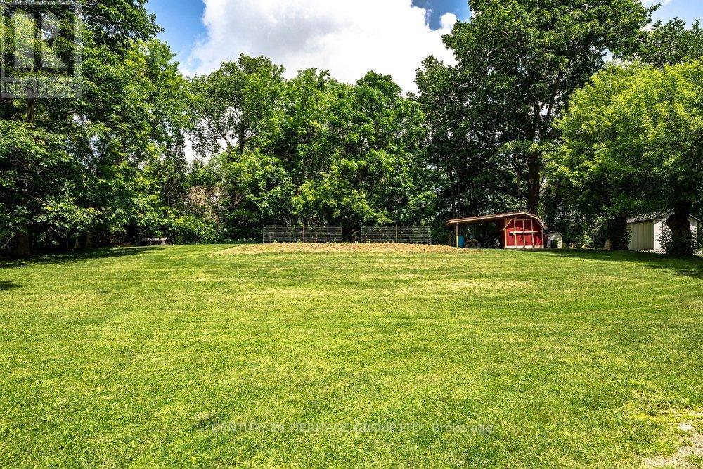 2147 GOVERNORS ROAD - 44