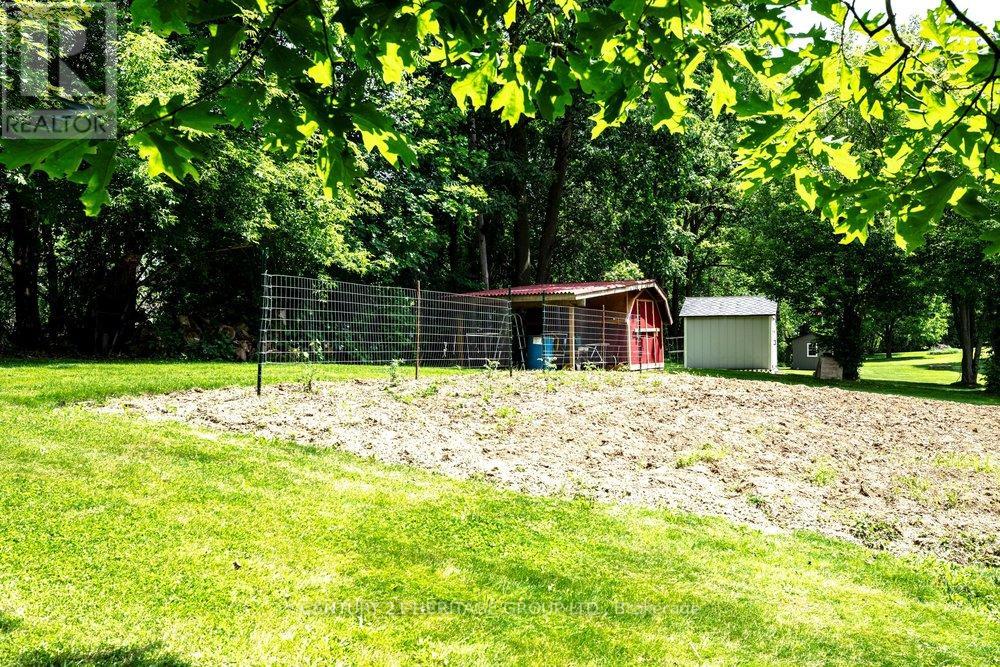 2147 GOVERNORS ROAD - 45