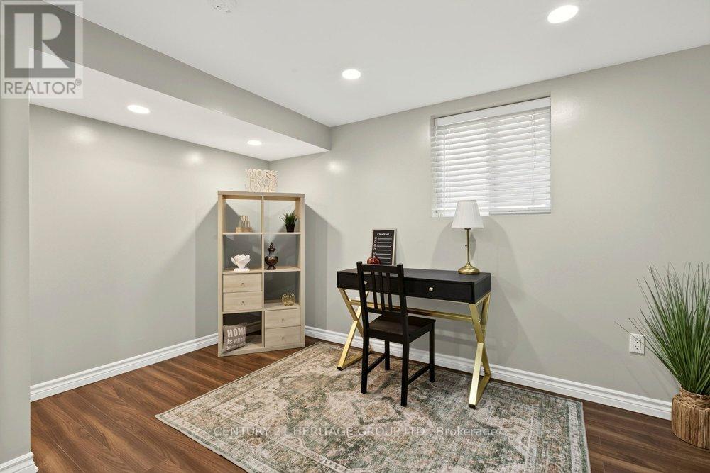 2147 GOVERNORS ROAD - 33