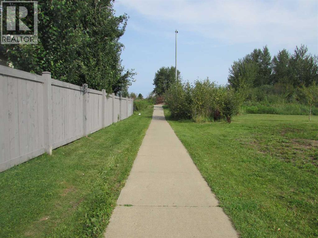 10 Springwood Drive Northeast