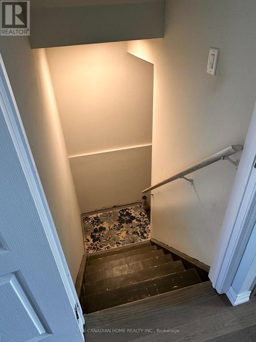 22 LEGACY LANE - 50