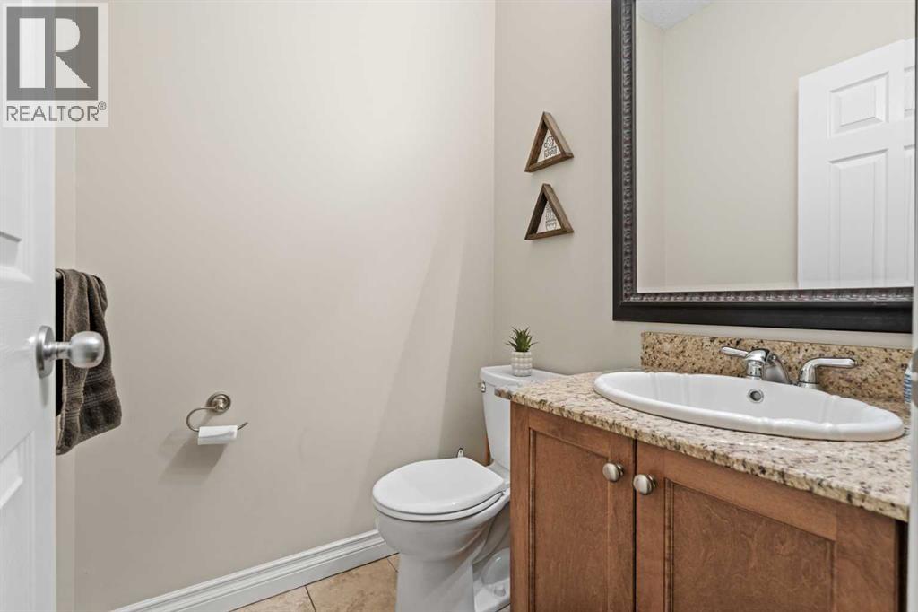 514 22 Avenue NE - 16