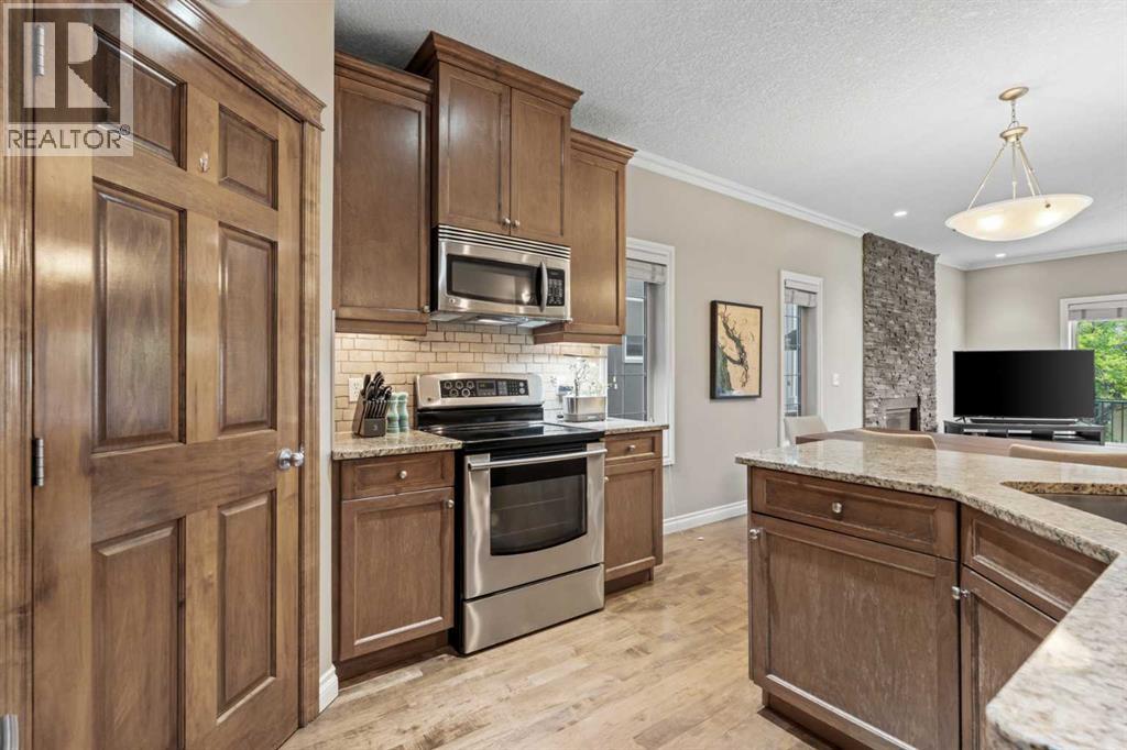 514 22 Avenue NE - 6